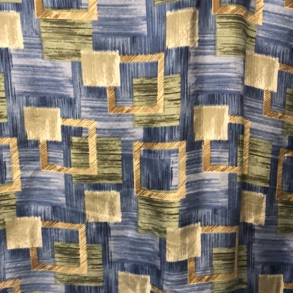 Funky silk button up - Picture 3 of 4